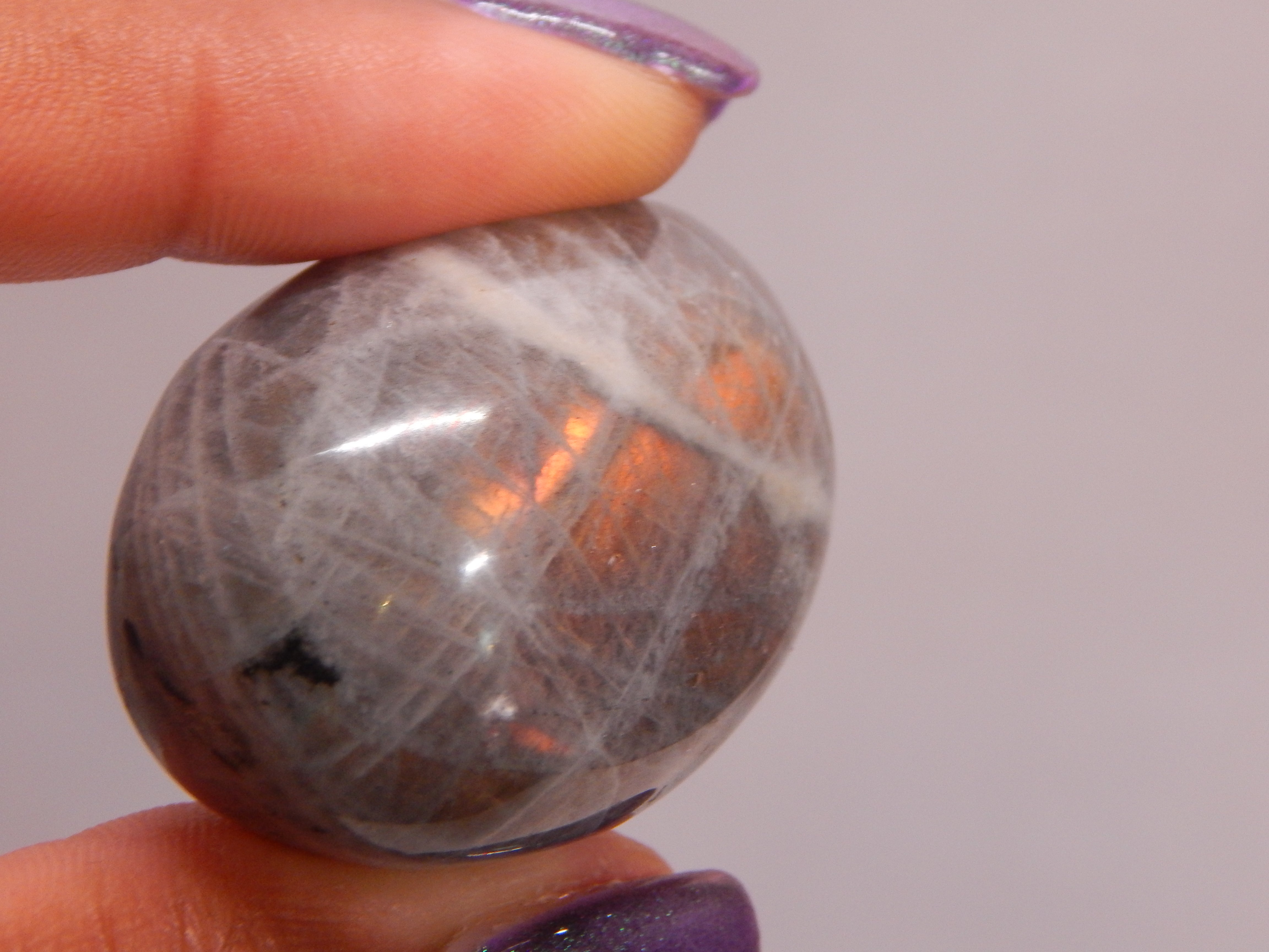 Labradorite Rounded Palmstone - Light Gray