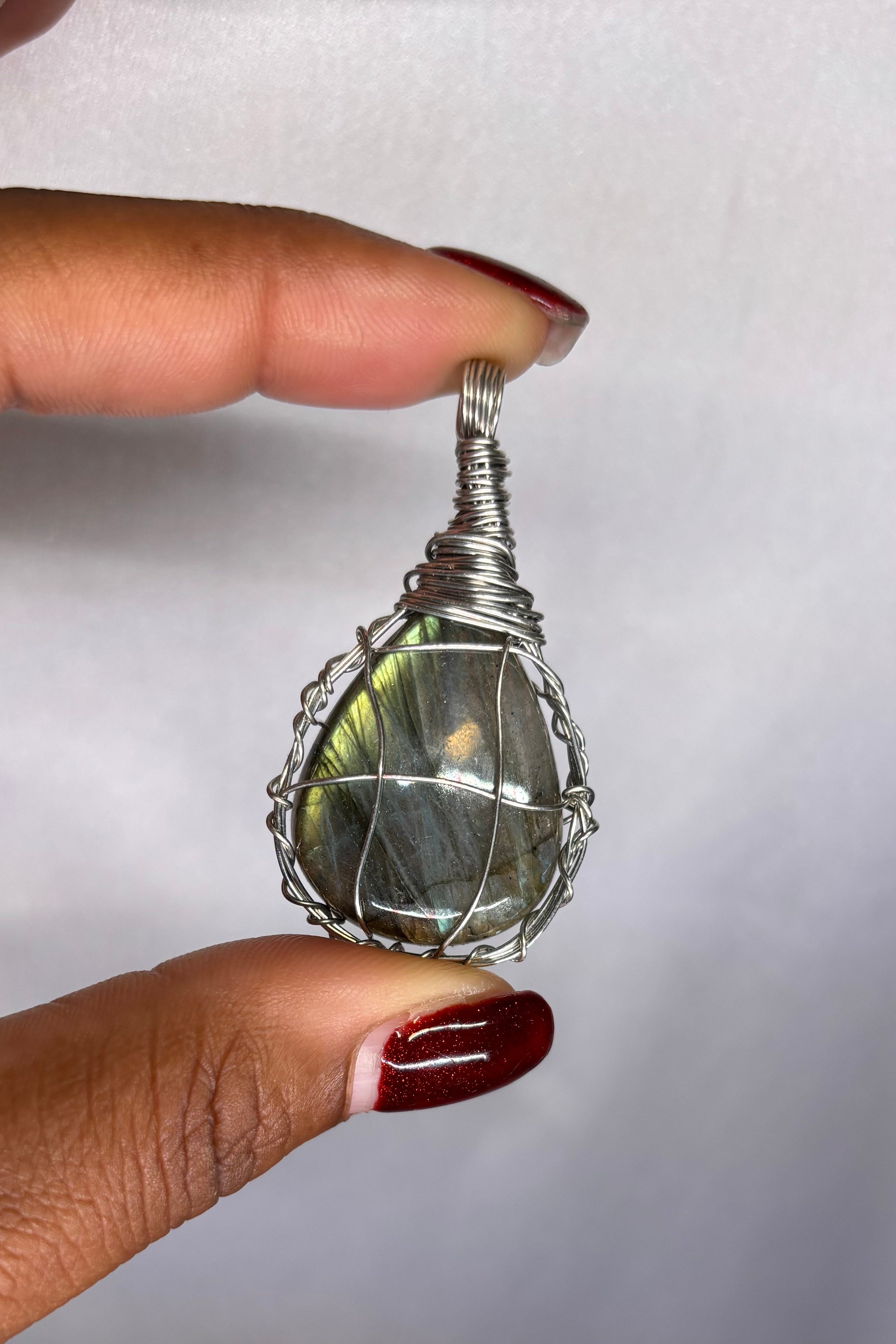Copper-wrapped Labradorite Pendant (silver-plated copper)