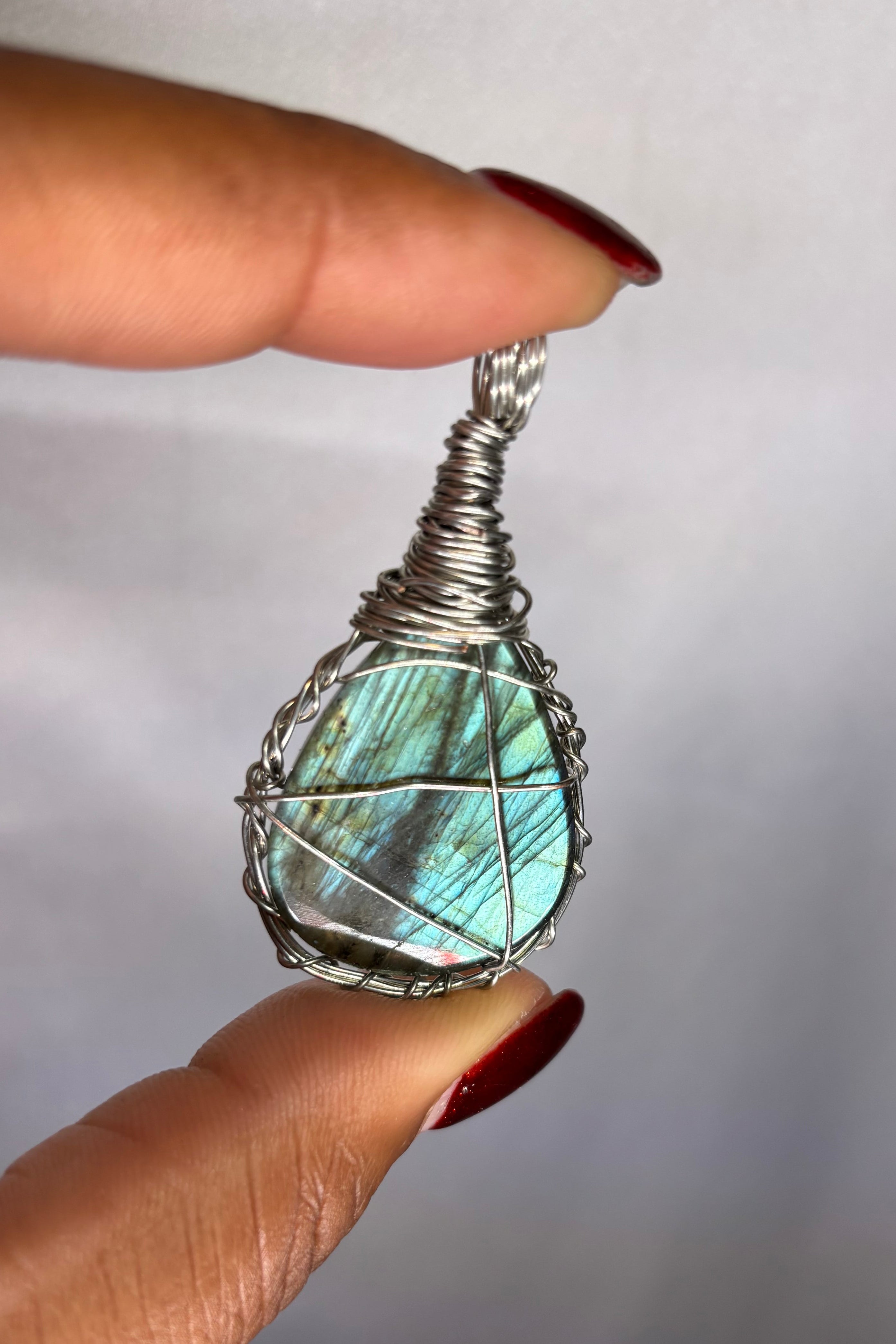 Copper-wrapped Labradorite Pendant (silver-plated copper)