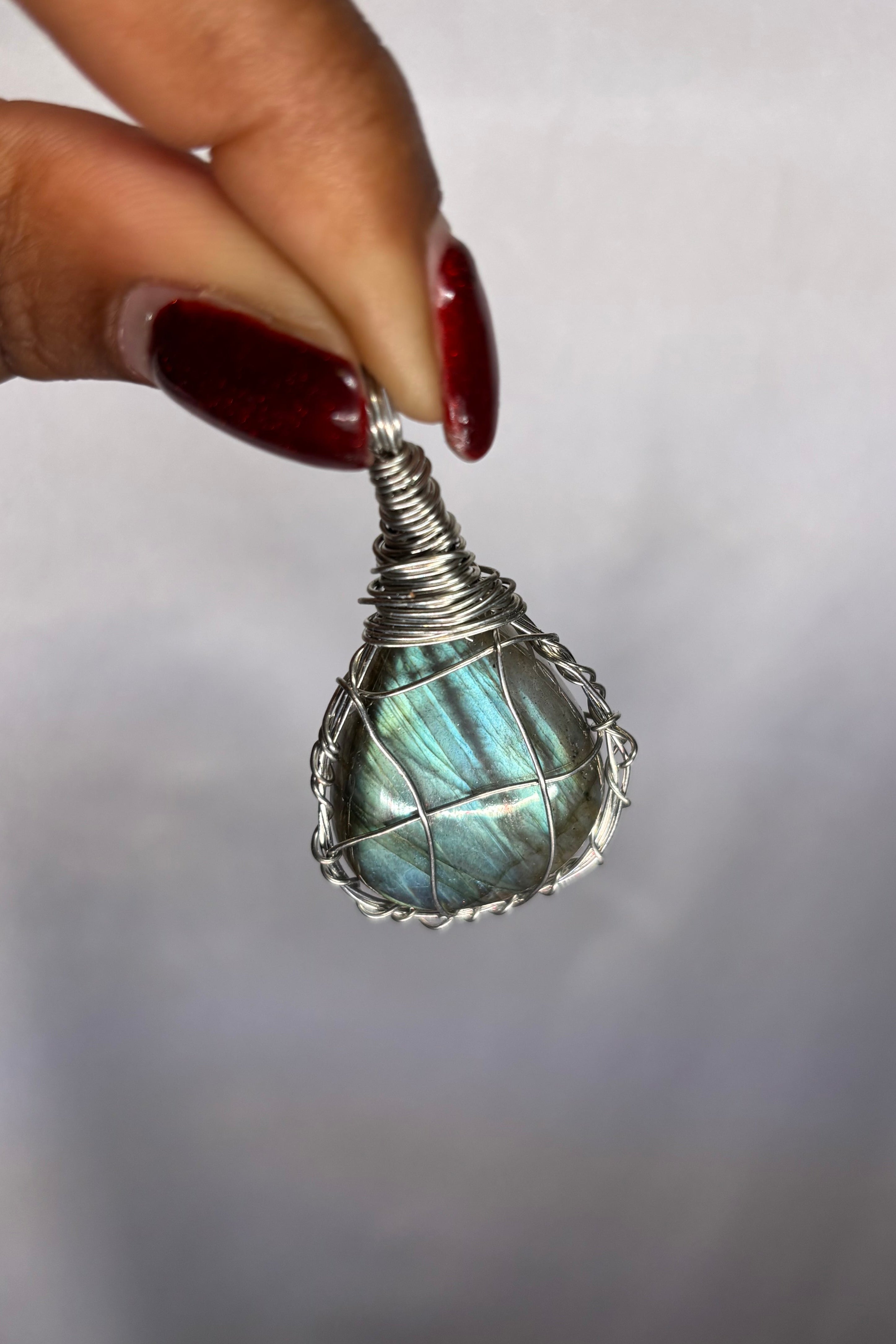 Copper-wrapped Labradorite Pendant (silver-plated copper)