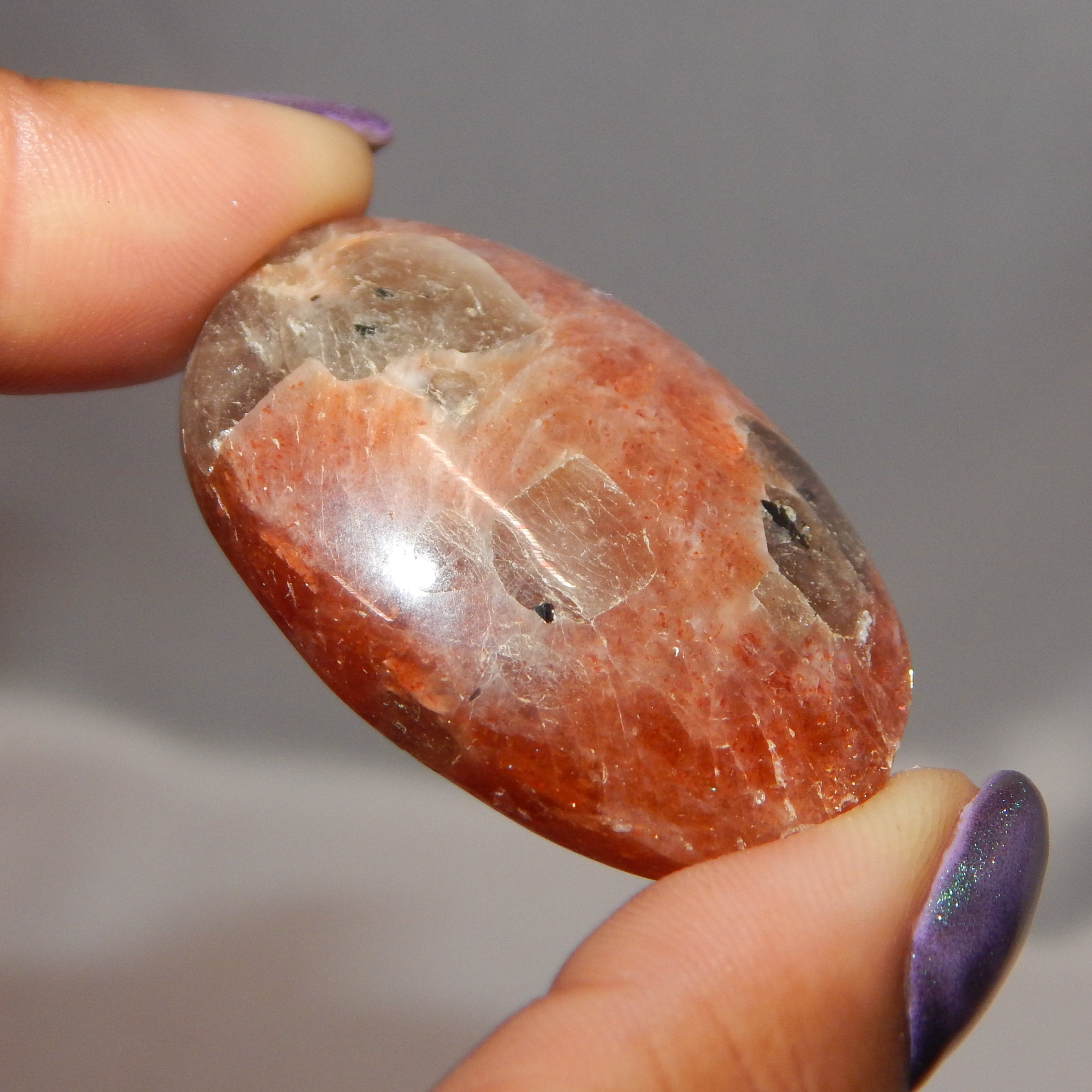 Sunstone Carvings (Small hearts/ovals)
